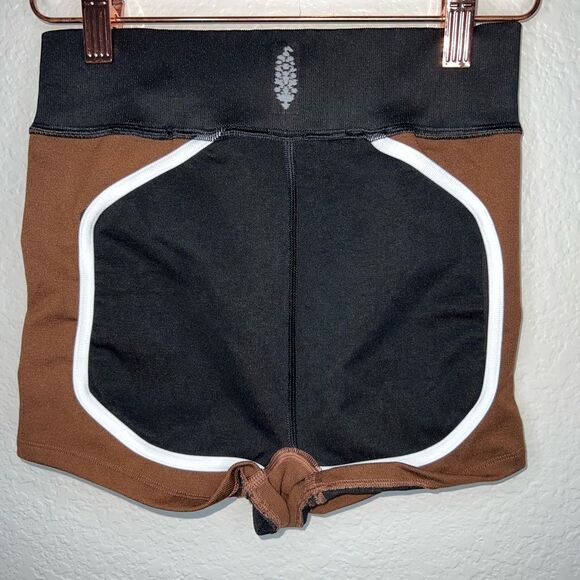 FP Movement There You Go Run Shorts - Picture 7 of 10